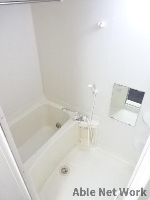 カーサ　ラウレールⅡの浴室|追い焚き、浴室乾燥機付き