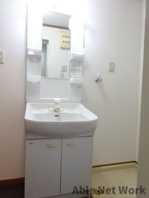 カーサ　ラウレールⅡの洗面所|洗面化粧台