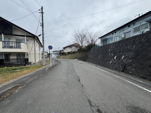 想定年間賃料200.4万　想定利回り12.93％　木造の周辺