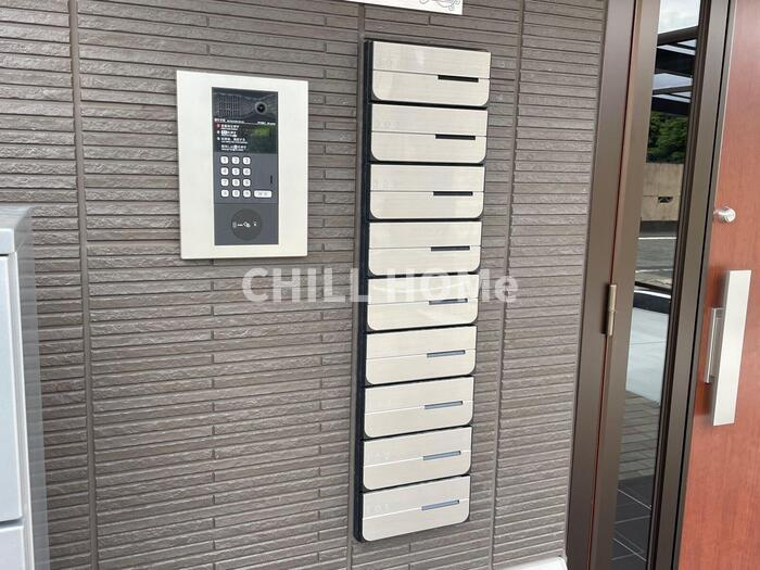 カーサ　リンのエントランス|当社、チルホームのHPもご覧ください(^^)/物件情報多数♪