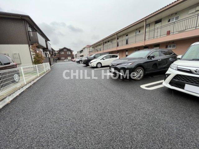 シェソワの駐車場|当社、チルホームのHPもご覧ください(^^)/物件情報多数♪