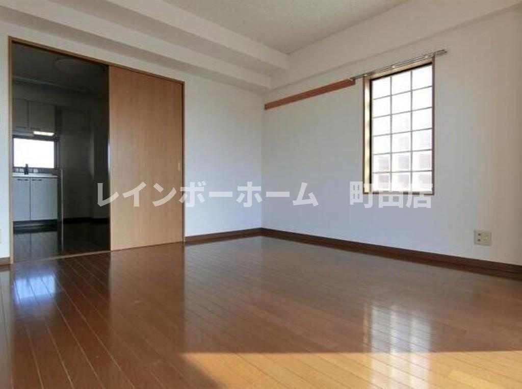 ベルカント相模大野※初期費用分割後払いサービス利用可能物件の居間・リビング