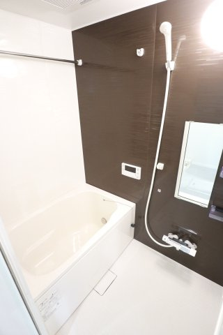 Sakura ST.東中神の浴室|※別部屋のイメージ写真です。実際のお部屋とは異なります。