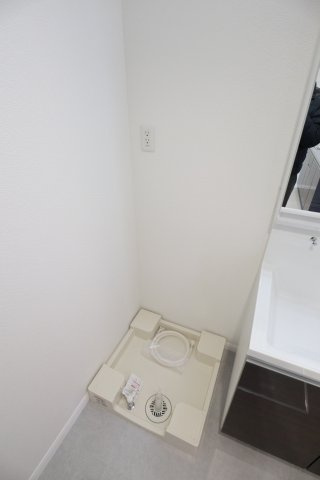 Sakura ST.東中神の洗面所|※別部屋のイメージ写真です。実際のお部屋とは異なります。