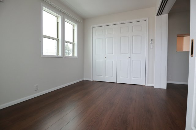 Sakura ST.東中神の寝室|※別部屋のイメージ写真です。実際のお部屋とは異なります。