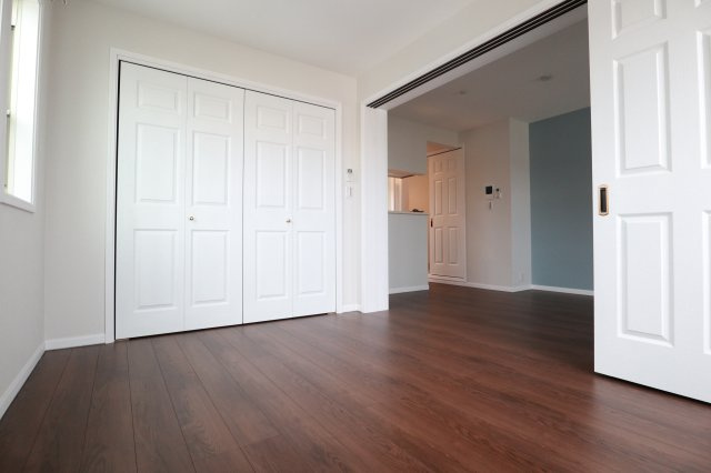 Sakura ST.東中神の寝室|※別部屋のイメージ写真です。実際のお部屋とは異なります。