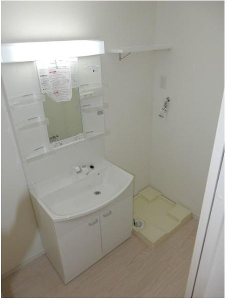 ディアコート津田沼の独立洗面台