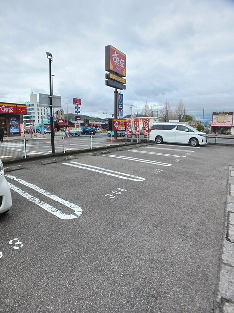 フィオーレ鏡川の駐車場|駐車場