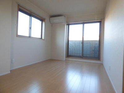 【居間・リビング】 | ブラウニー