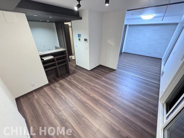 D-ROOM歌川町の居間・リビング|他社様掲載物件もまとめてご紹介、ご案内可能です(^^)/