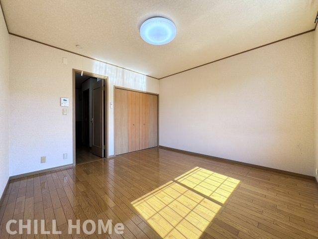 ハイブリッジ　Ｂの居間・リビング|他社様掲載物件もまとめてご紹介、ご案内可能です(^^)/