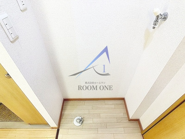 リヴィエール町屋の設備|洗濯機置き場です。