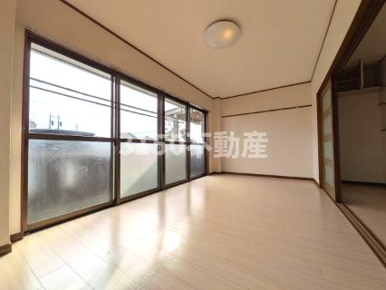 ウエステージIの内装