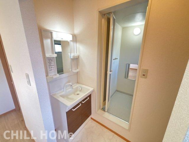 プルニエＫの洗面所|他社様掲載物件もまとめてご紹介、ご案内可能です(^^)/