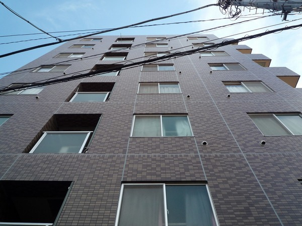 エービーシーステーションプラザ新宿中井の外観