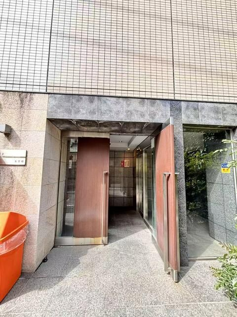 シンシティ浅草橋のエントランス