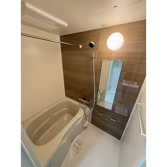 ＬＩＢＴＨ九品寺Ⅲの浴室