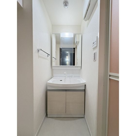 ＬＩＢＴＨ九品寺Ⅲの洗面所