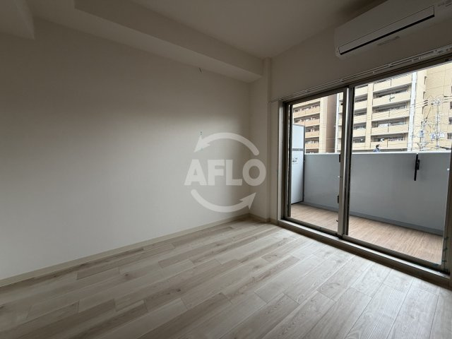 エステムコート難波WEST-SIDEⅨレデントの居間・リビング|エステムコート難波WEST-SIDEⅨレデント　リビング