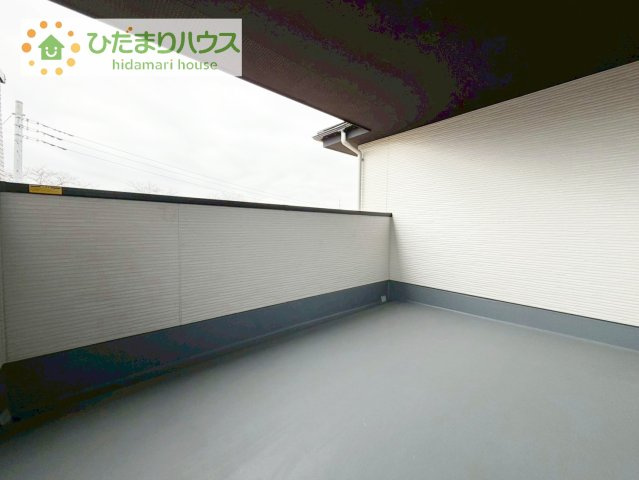 【バルコニー】 | 土浦市桜町2期　新築戸建　2号棟 | 人気が高いインナーバルコニーを採用♪天候を気にせず洗濯物を干せ、紫外線も気にせずに済みます(*^^)v