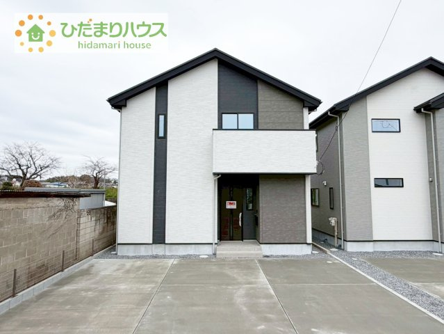 【外観】 | 土浦市桜町2期　新築戸建　2号棟 | デザイナーズのようなお洒落な外観です(^^♪