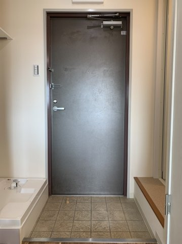 シャロームⅡの玄関