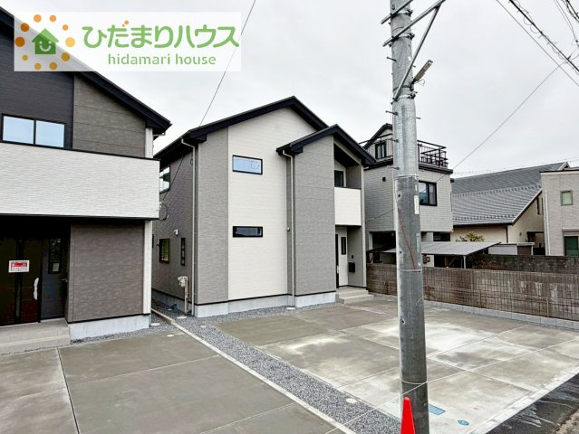 【外観】 | 土浦市桜町2期　新築戸建　1号棟 | 是非一度、ご家族そろってご内覧ください♪