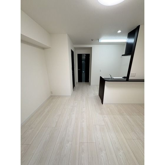 ＬＩＢＴＨ九品寺Ⅲの居間・リビング