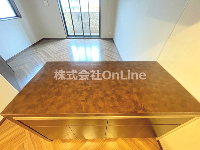 【内装】 | PHOENIX Clove　Tomoi