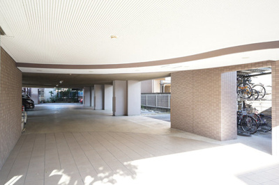 【エントランス】 | ルートホワイトⅡ