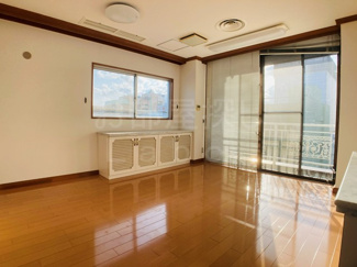 【居間・リビング】 | パリービル