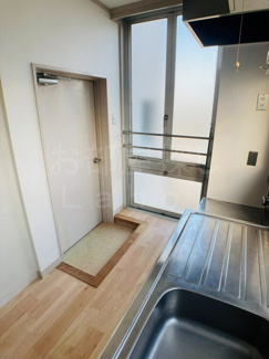 【内装】 | パリービル