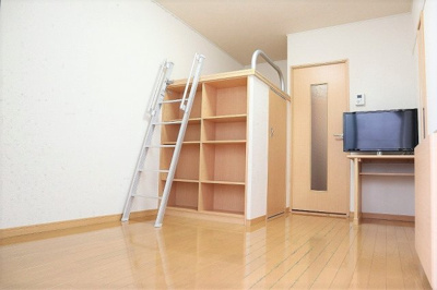 【居間・リビング】 | レオパレスアローステージ