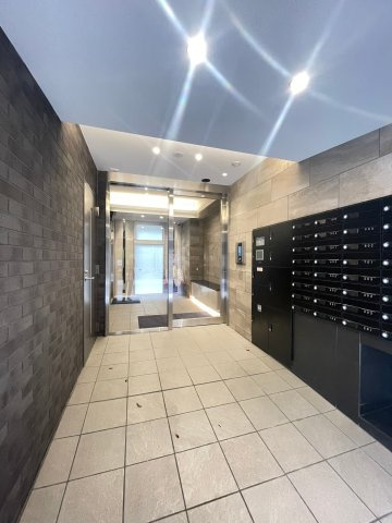 グランコート北園のエントランス