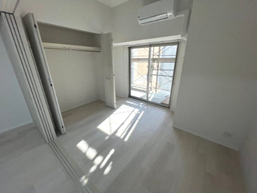 グランコート北園の洋室