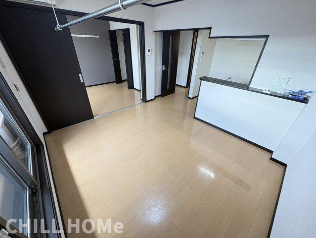 コンフォート三山の居間・リビング|他社様掲載物件もまとめてご紹介、ご案内可能です(^^)/