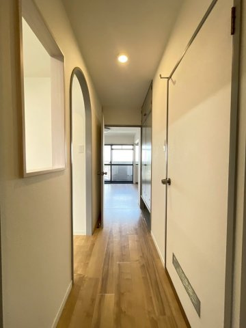 ロードリーR-3の内装|同建物別部屋 現況優先