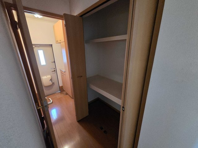 サニー・ヴィラの内装|同建物別部屋 現況優先