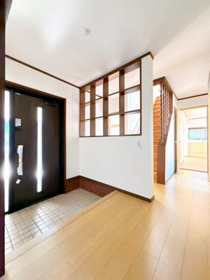 【玄関】 | 高崎市新町　中古住宅