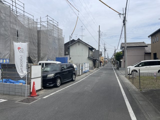 【前面道路含む現地写真】 | 深谷市田所町第3　リーブルガーデン　新築戸建　全2棟　1号棟 | 4/18撮影