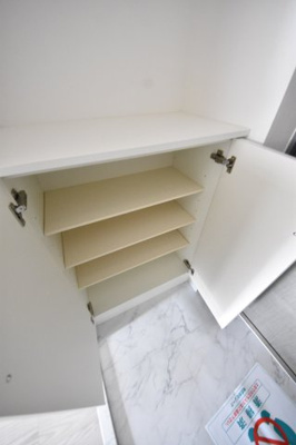 【収納】 | クレストタップ神戸湊町ブラン