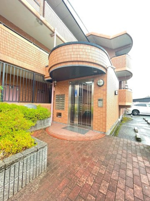 【エントランス】 | グランドリー高槻