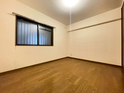 【寝室】 | グランドリー高槻