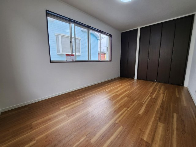 【洋室】 | アトムセレクト千葉市花見川区朝日ヶ丘３丁目中古戸建て | 約7.5帖