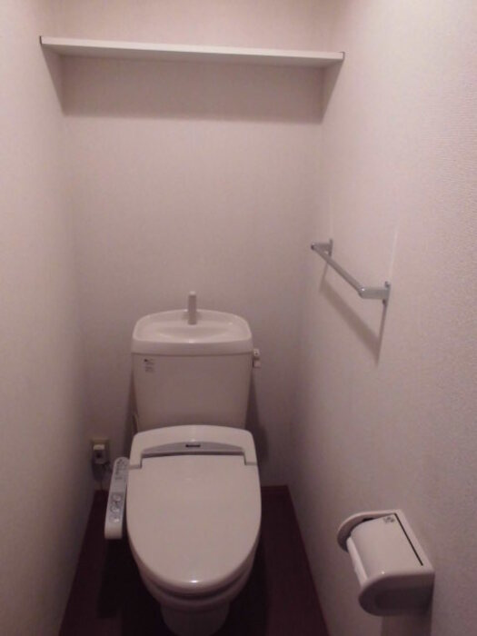 ファミールメゾンのトイレ