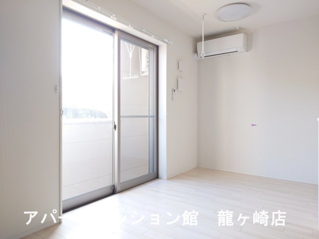 Soldiasの居間・リビング