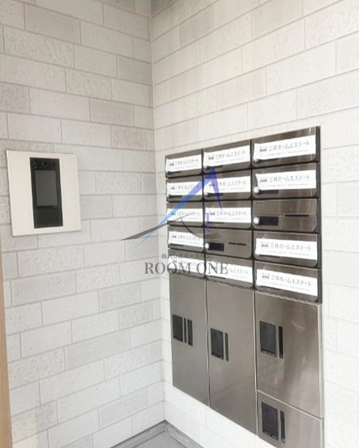 Ｊブラン西新井のその他共用部分|宅配ボックスです。