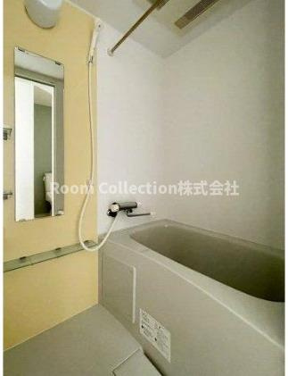 CASA　SERENAの浴室