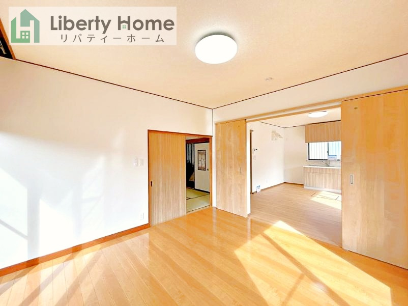 桜川市青柳　中古戸建の洋室