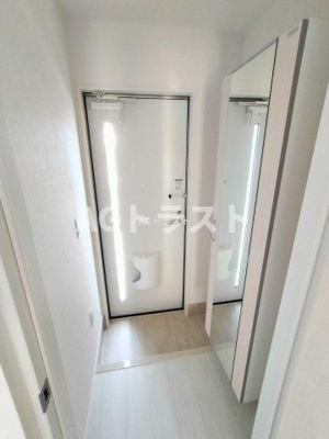 【玄関】 | ルナーヴィラージュ